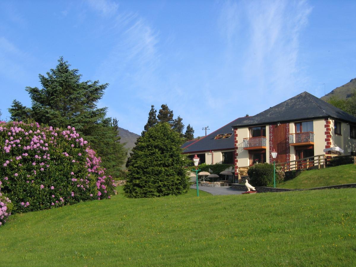 Kylemore Pass Hotel Letterfrack Exterior photo